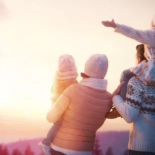 Die günstigsten Freizeitaktivitäten für Familien im Winter
